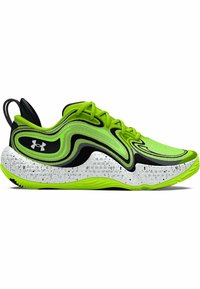 Chaussure de sport vert fluo avec accents noirs, tige texturée et semelle blanche mouchetée. Présente un bout rond et un design flexible.