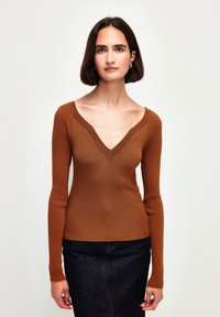 Unausgewählt, cinnamon