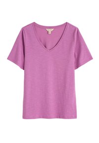 Tričko s výstřihem do V, světle fialové, krátké rukávy, vyrobené z měkké, texturované látky. Jednoduchý design s volným střihem a bez viditelných vzorů nebo akcentů.