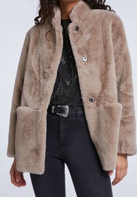 SET Vinterfrakke - beige
