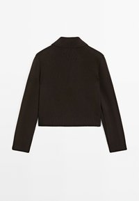 Dunkelbrauner gestrickter Pullover, kurze Form, mit geripptem Saum und Bündchen. Verfügt über einen klassischen Kragen und strukturierte Stoffqualität. Keine Knöpfe oder Reißverschlüsse.