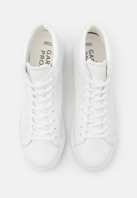 GARMENT PROJECT TYPE SOLE VEGAN - Sapatilhas de cano alto - white