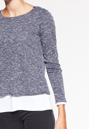 Sweter