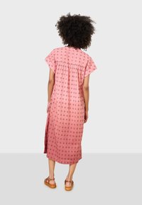 Garance Paris VALENTINE - Vestido informal - coral