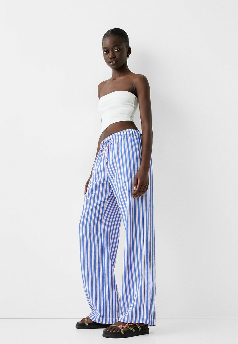 Bershka Broek donkerblauw Bershka Broek donkerblauw