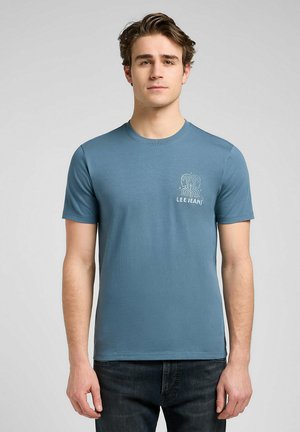 SHORT SLEEVE ELEVATED LOGO REGULAR FIT - T-shirt imprimé - vintage blue