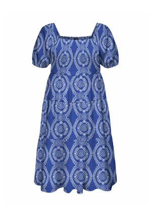 Vero Moda Curve, GESMOKTES KLEID VMCROKAYA MIDIKLEID - Day dress - dazzling blue