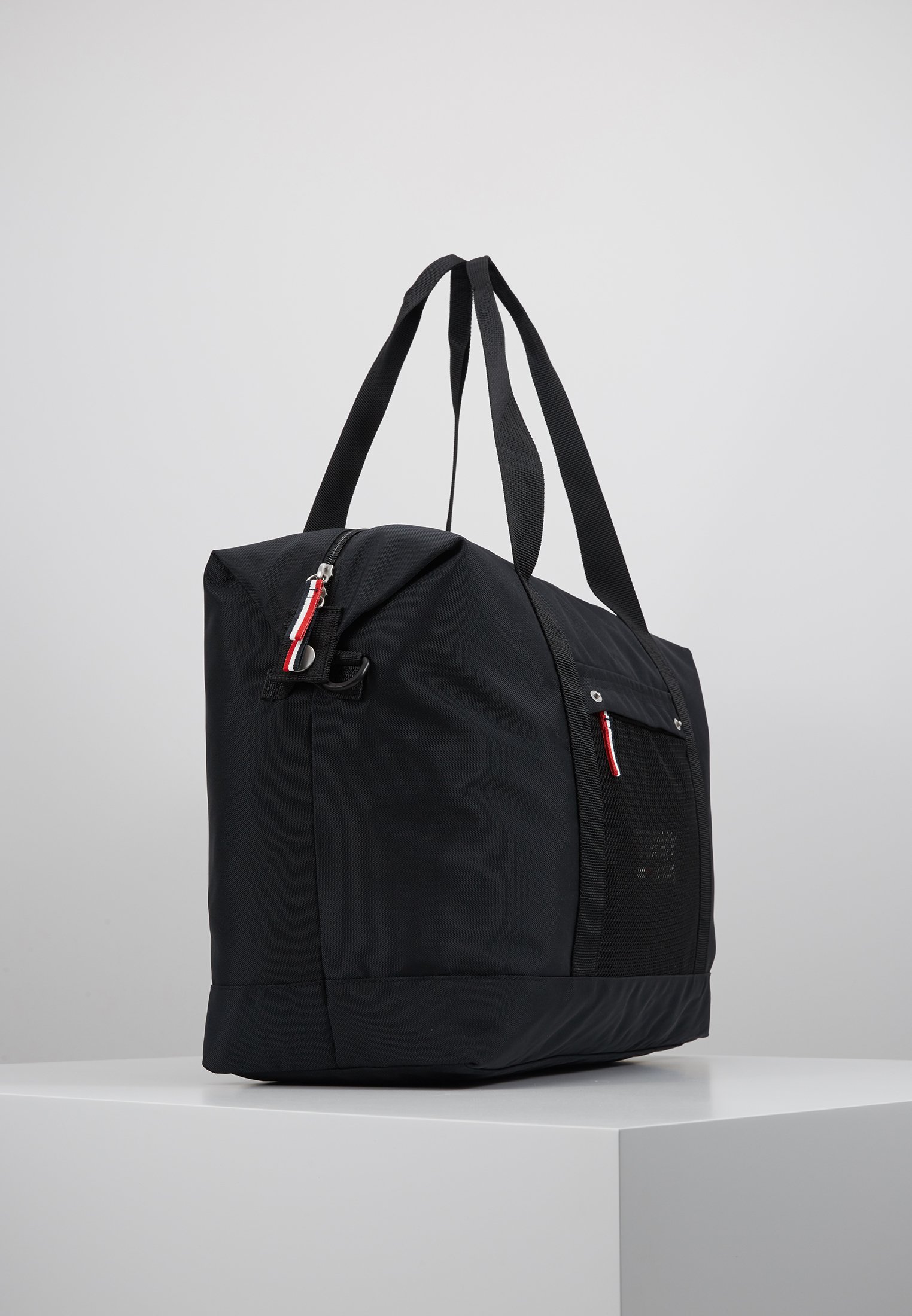 tommy jeans cool city duffle