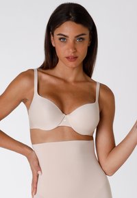 Lovable INVISIBLE LIFT SUPREME - Reggiseno con ferretto - skin