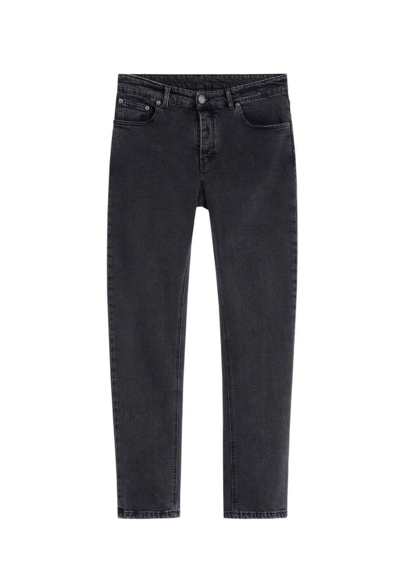 Jeans de mezclilla negra con un corte ajustado, diseño de cinco bolsillos y cierre de botón metálico. Presenta una textura suave y un desvanecimiento sutil.