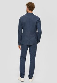 s.Oliver BLACK LABEL Colbert - tiefblau