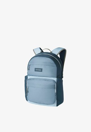 Zaino Dakine blu e grigio con spallacci imbottiti, tasca frontale con cerniera e tasca laterale a fessura, mostrato su sfondo bianco.