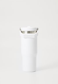 Stanley THE ICEFLOW™ FLIP STRAW TUMBLER 0.88L UNISEX - Cantimplora - frost