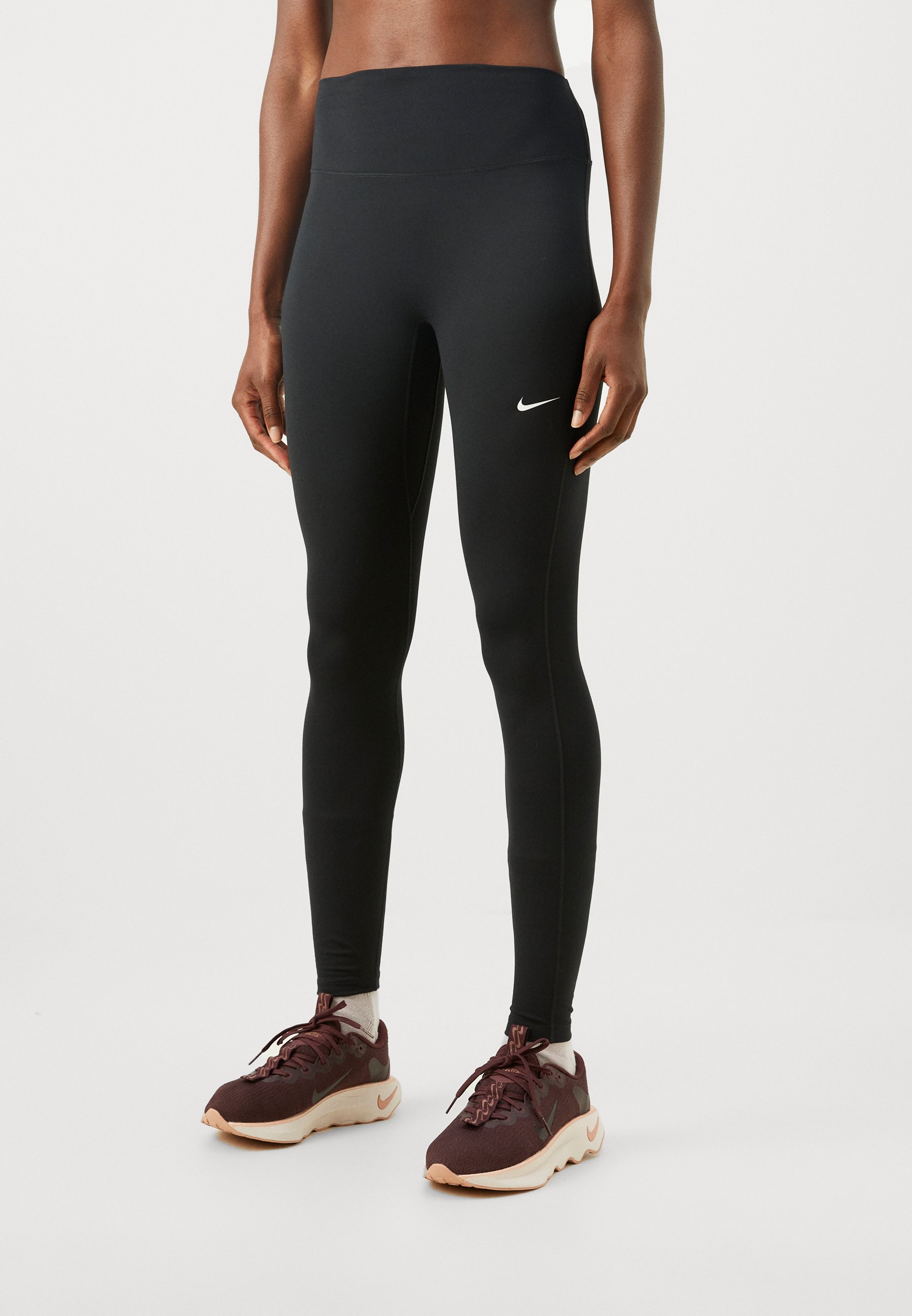 nike lux tights