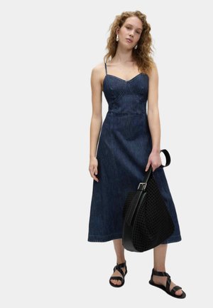 Marks & Spencer STRAPPY MIDI CAMI - Denimkjoler - denim