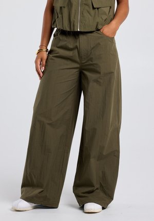 America Today, PANTS - Broek - olive