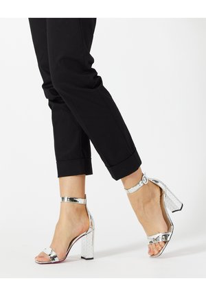 Manila Grace Sandali con tacco - argento