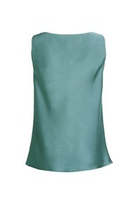 Blouse en satin sarcelle sans manches avec un col bateau et un ourlet légèrement évasé.