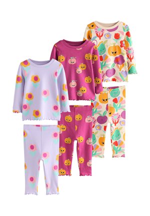 Cinq ensembles de pyjamas pour bébé présentant divers motifs colorés : dessins floraux et cartoons en coton doux et extensible avec des bords festonnés.