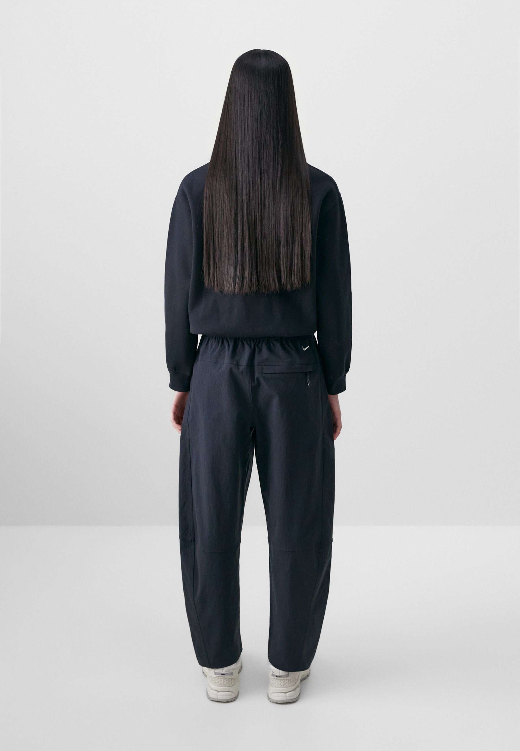 Nike ACG HIKE PANT - Trousers - black/anthracite/black - Zalando.co.uk