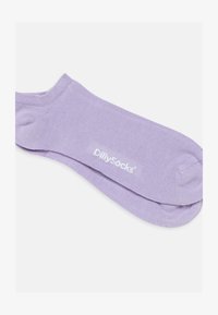 Wybrany, short lavender lilac