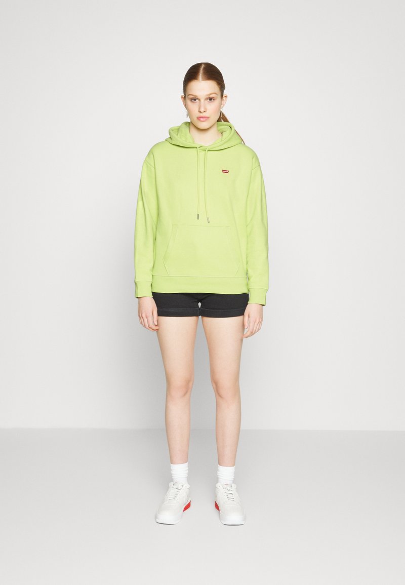 Levi's® STANDARD HOODIE - Mikina s kapucí - daiquiri green