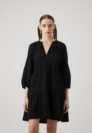 GAP TIERED MINI - Kjole - black