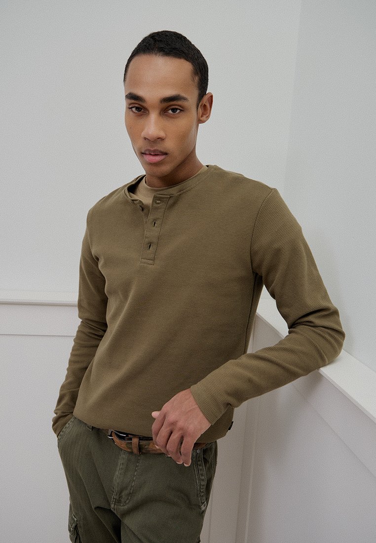 INDICODE JEANS Longsleeve olijfgroen INDICODE JEANS Longsleeve olijfgroen