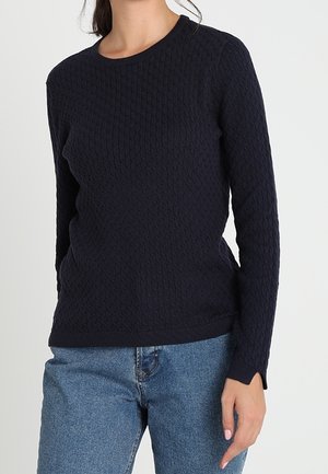 Sweter