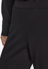 Falconeri PALAZZO - Träningsbyxor - Black