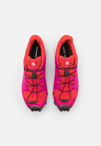 Salomon SPEEDCROSS 6 - Sapatilhas de trail running - fiery red/very berry/white