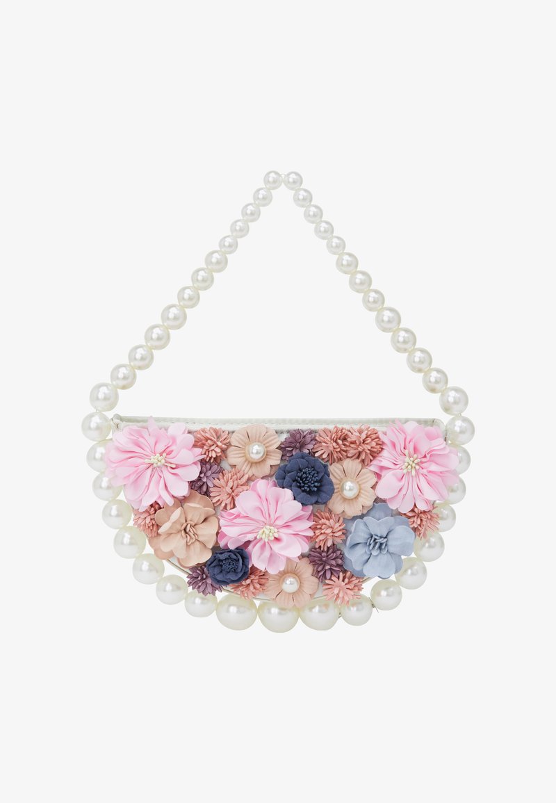 Bloemige clutchtas met een halve maanvorm, versierd met roze, blauwe en beige bloemen, witte parels langs de rand en een doorzichtig lichaam.