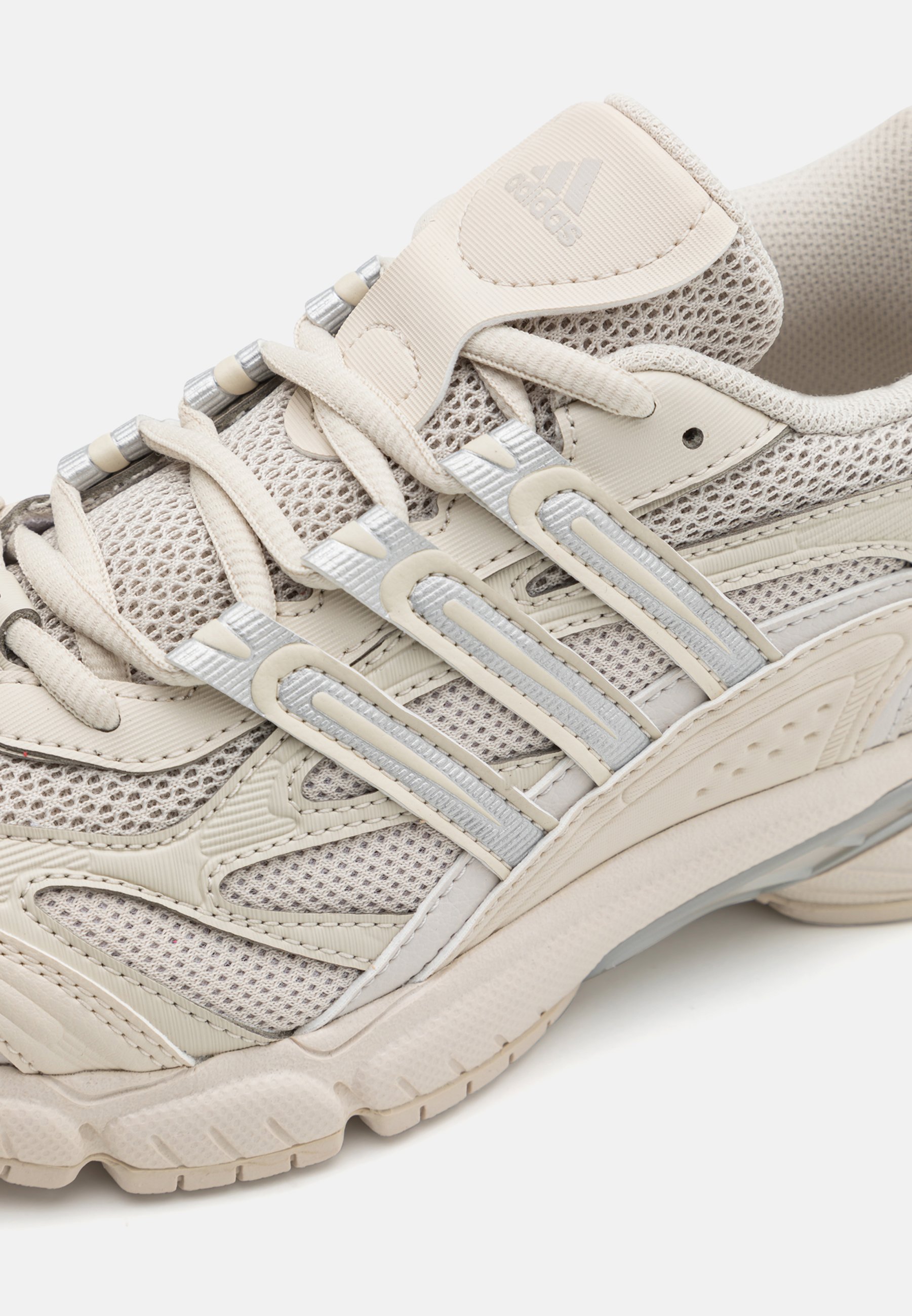 adidas Originals TEMPER RUN 2 UNISEX - Sportbačiai - alumina