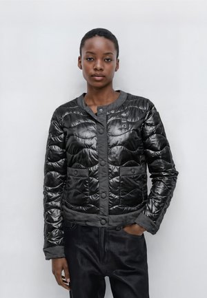 HADLEY - Jas - black (25sbldc02264-006648-999)