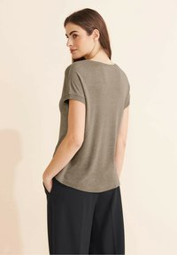 Street One SCHIMMER  - Camiseta básica -  safari beige