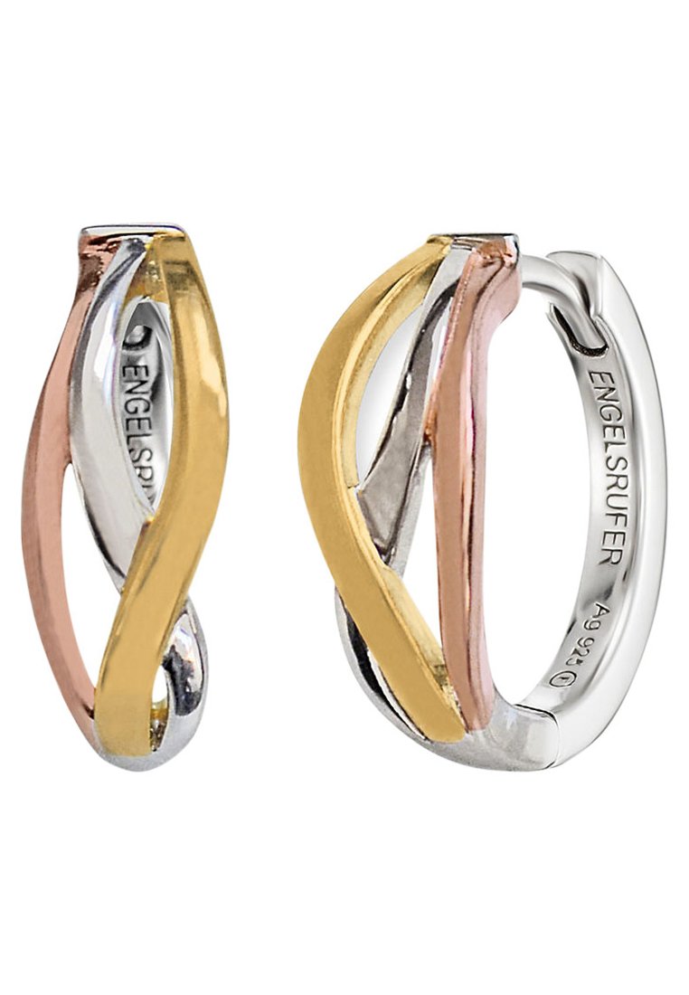 Texturierte Creolenohrringe mit ineinander verflochtenen Designs aus Gold, Roségold und Silbermetallen. Kennzeichnungen auf der inneren Oberfläche sichtbar.