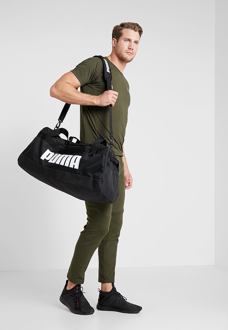 puma challenger backpack dimensions