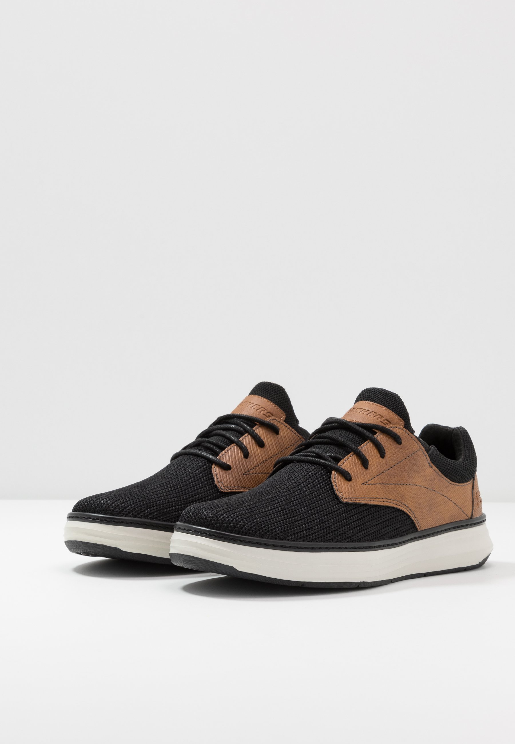 Skechers MORENO ZENTER - Joggesko - black Skechers MORENO ZENTER - Joggesko - black