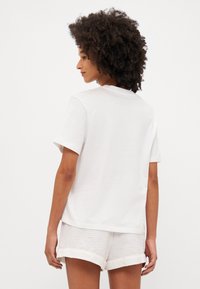 Lacoste LOUNGEWEAR - Gornji dio pidžame - white/primerose