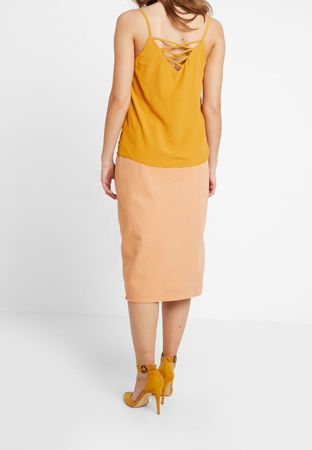 Top à Bretelles Fines New Look - Multicolore - Taille 12 - Parfait Pour L'été