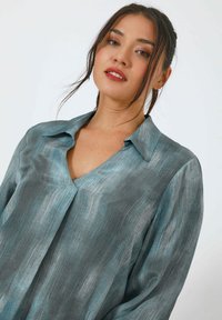 Jean Marc Philippe Blouse - vertrayure