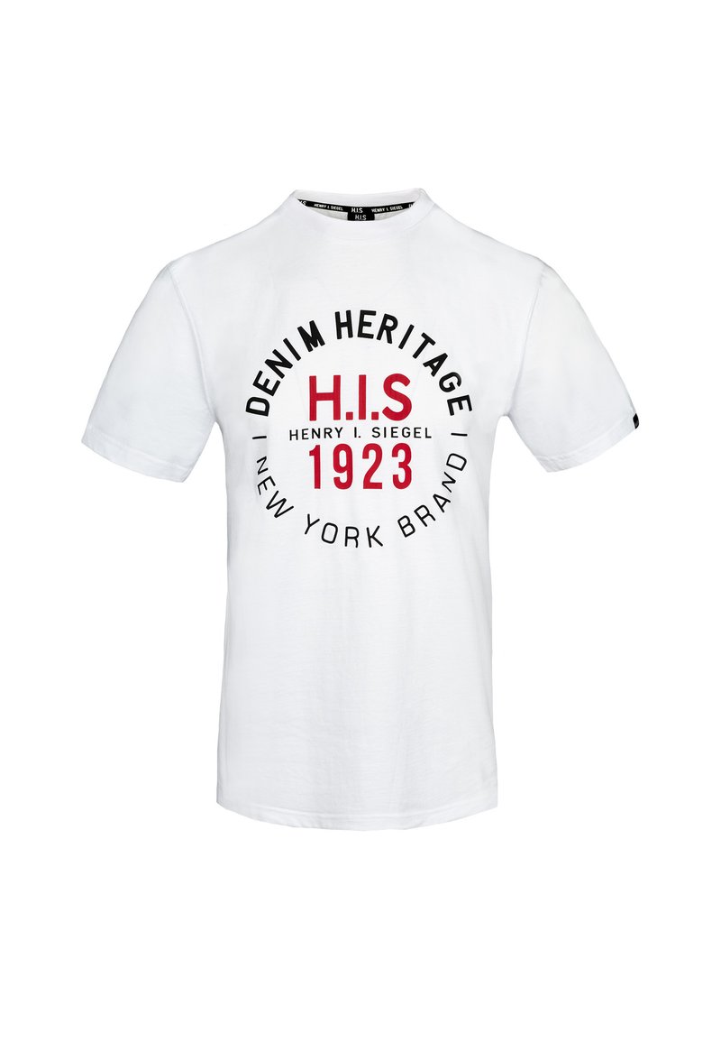 Camiseta de algodón de manga corta en color blanco, con texto en negro y rojo que dice "DENIM HERITAGE" y "H.I.S. 1923" en el frente.