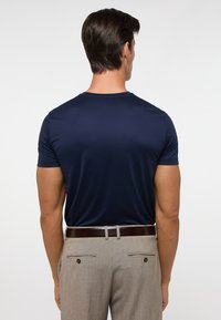 Eterna SOFT TAILORING - T-shirt basic - dunkelblau