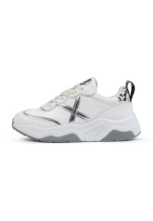 MUNICH Sneaker low - silver
