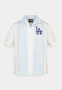 Hellblaues und weißes Kurzarmhemd mit Button-Down-Kragen und navyfarbigem LA-Logo. Hergestellt aus glattem Stoff mit gestreiftem Design.