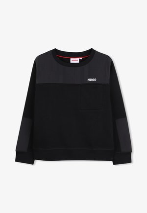 Felpa nera con pannello superiore texturizzato, collo a giro, tasca frontale e logo "HUGO" bianco. Tessuto liscio con accenti a contrasto.