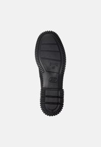 Camper PIX - Slip-ins - braun schwarz