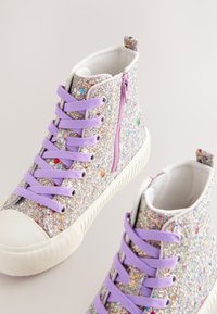 Next REGULAR FIT - Visoke tenisice - purple glitter