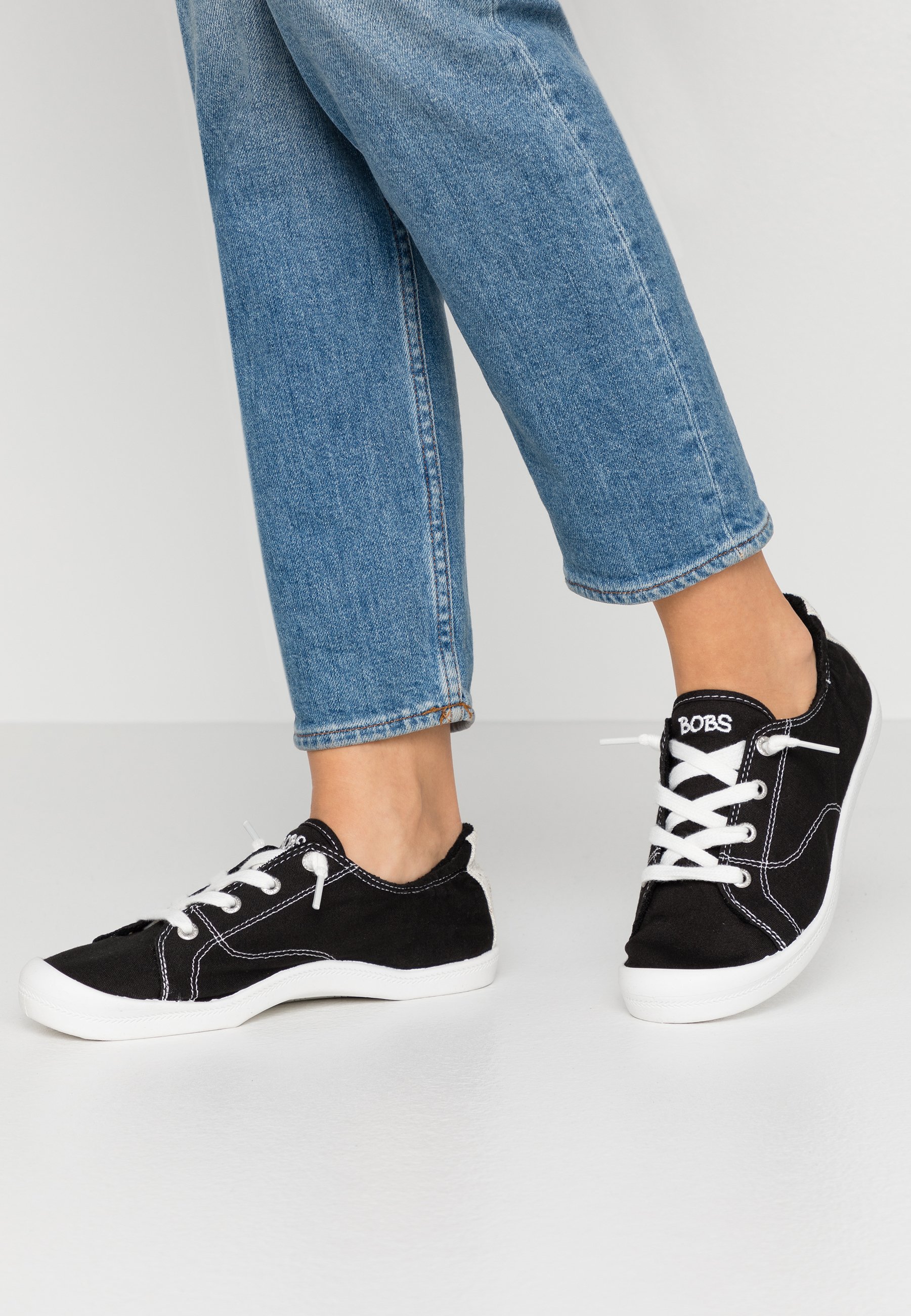 green and leopard vans