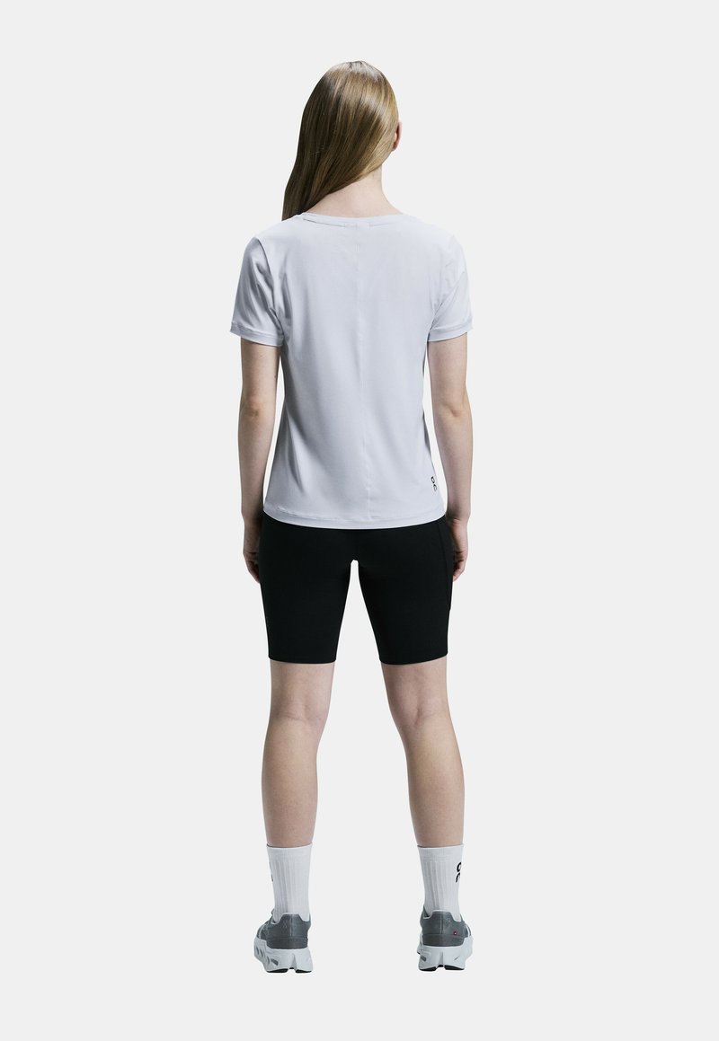 On STUDIO - Sportovní tričko - white